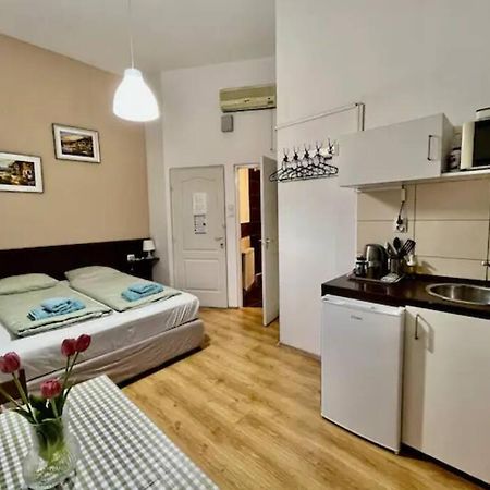A13 Parliament Sunflower Cozy Apartment 부다페스트 외부 사진