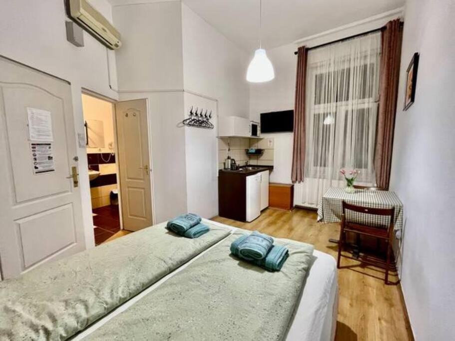 A13 Parliament Sunflower Cozy Apartment 부다페스트 외부 사진